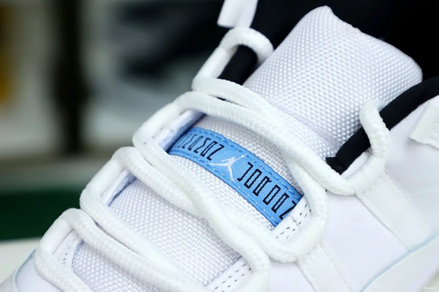 Kimikick LOW RETRO JORDAN LEGEND AIR 11 BLUE 0622
